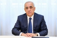Əli Əsədov yeni qərar imzaladı