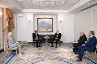 Prezident İlham Əliyev Nyu-Yorkda Conatan Qrey ilə görüşüb