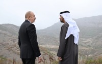 Azərbaycan və BƏƏ prezidentləri Daşaltıda - FOTO