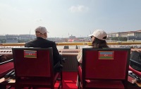 Prezidentlə xanımının paraddan maraqlı - Fotoları