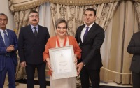 Nazir Afaq Bəşirqızına ordenini təqdim etdi - Fotolar