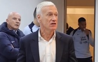 Fransa millisinin baş məşqçisi fasilə zamanı futbolçularını belə danlayıbmış-VİDEO