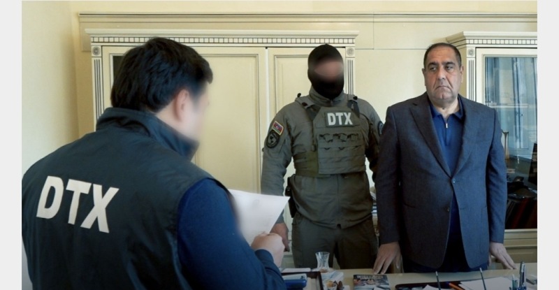 DTX rüşvət alan icra başçısını belə saxlayıb - VİDEO
