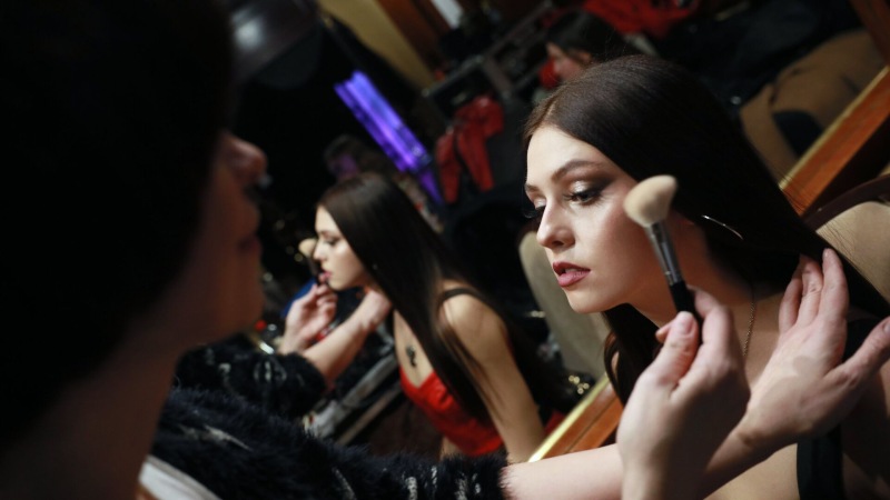 “Gözəllik naminə” psixoloji asılılığa düşmək - bu artıq xəstəlikdir?