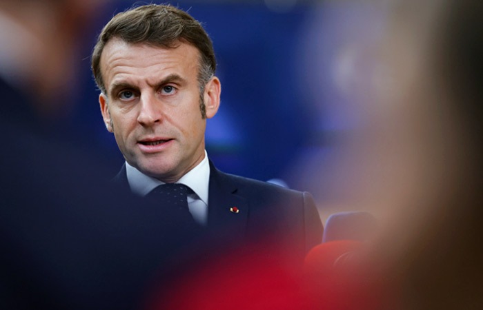 Qapalı danışıqlara son? Makron “tam şəffaf dialoq”dan danışdı