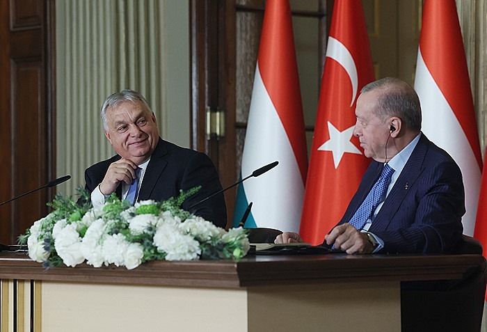 “Yeganə uğurlu vasitəçi”: Orban Ərdoğanı niyə belə adlandırdı?