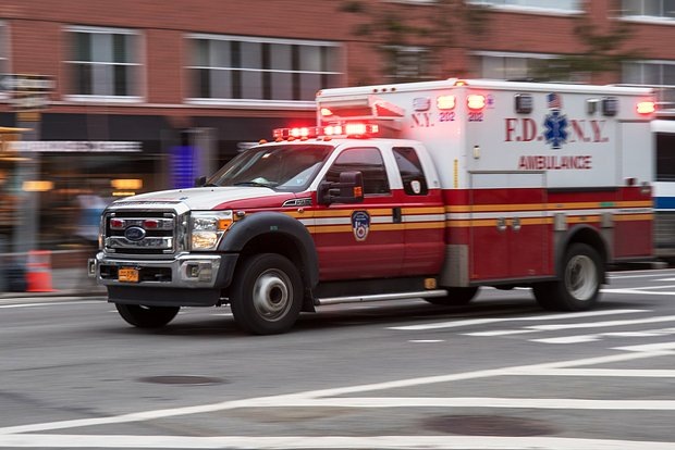 Qar kabusu: ABŞ magistralında 45 avtomobil bir-birinə girdi