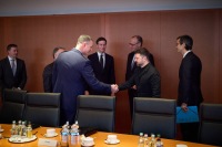 Berlində ikinci raund: Zelenski ABŞ nümayəndələri ilə danışıqlara başladı