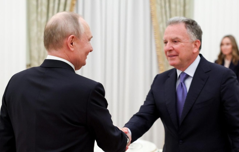 Stiv Uitkoffun tərcüməçisi Kremldəki danışıqlarda nədən ehtiyatlandığını açıqladı