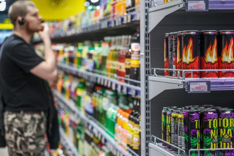 Enerji içkilərinin gizli təhlükəsi: diş minasından mədəyə qədər