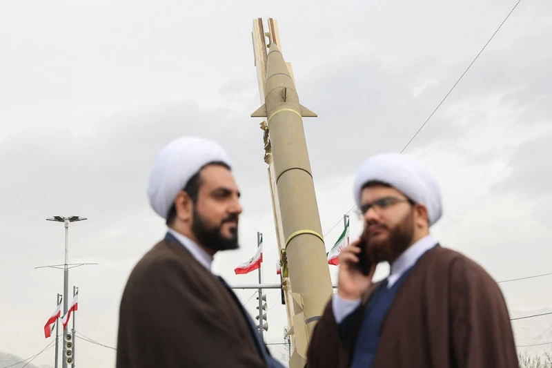 İran Türkiyə istiqamətinə raket atılmasını təkzib etdi