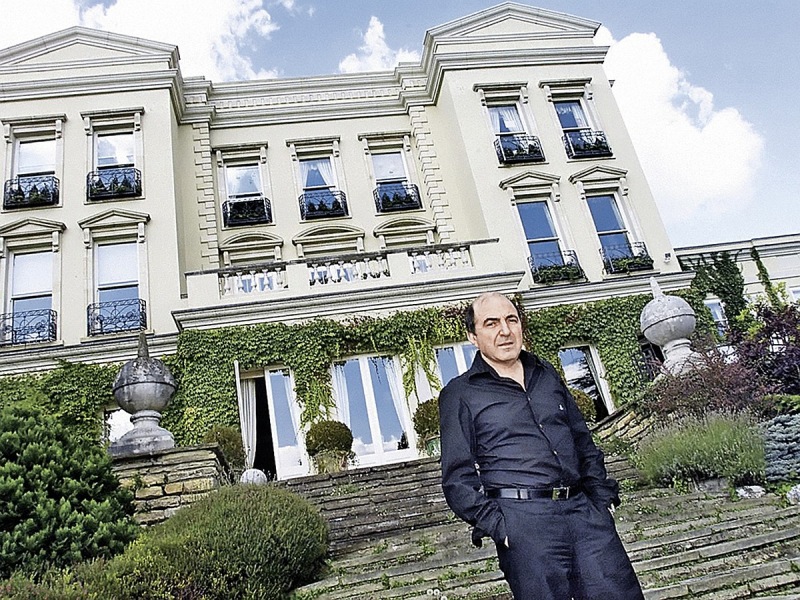 Berezovskinin “ölüm evi” 27 milyon dollara satışa çıxarıldı - FOTO