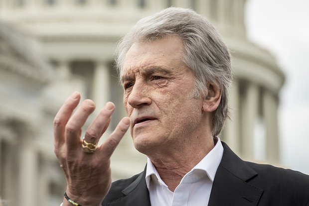 Yuşşenko Orbana müraciət etdi: "Dayan və keçmişini xatırla"