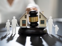 Vəsiyyətnamə ilə mirasdan məhrum olan şəxsə pay düşür?