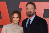 60 milyon dollarlıq ev kimin oldu? Afflek qərar verdi - FOTO