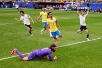 Yaponiya Braziliyaya qarşı önə keçdi